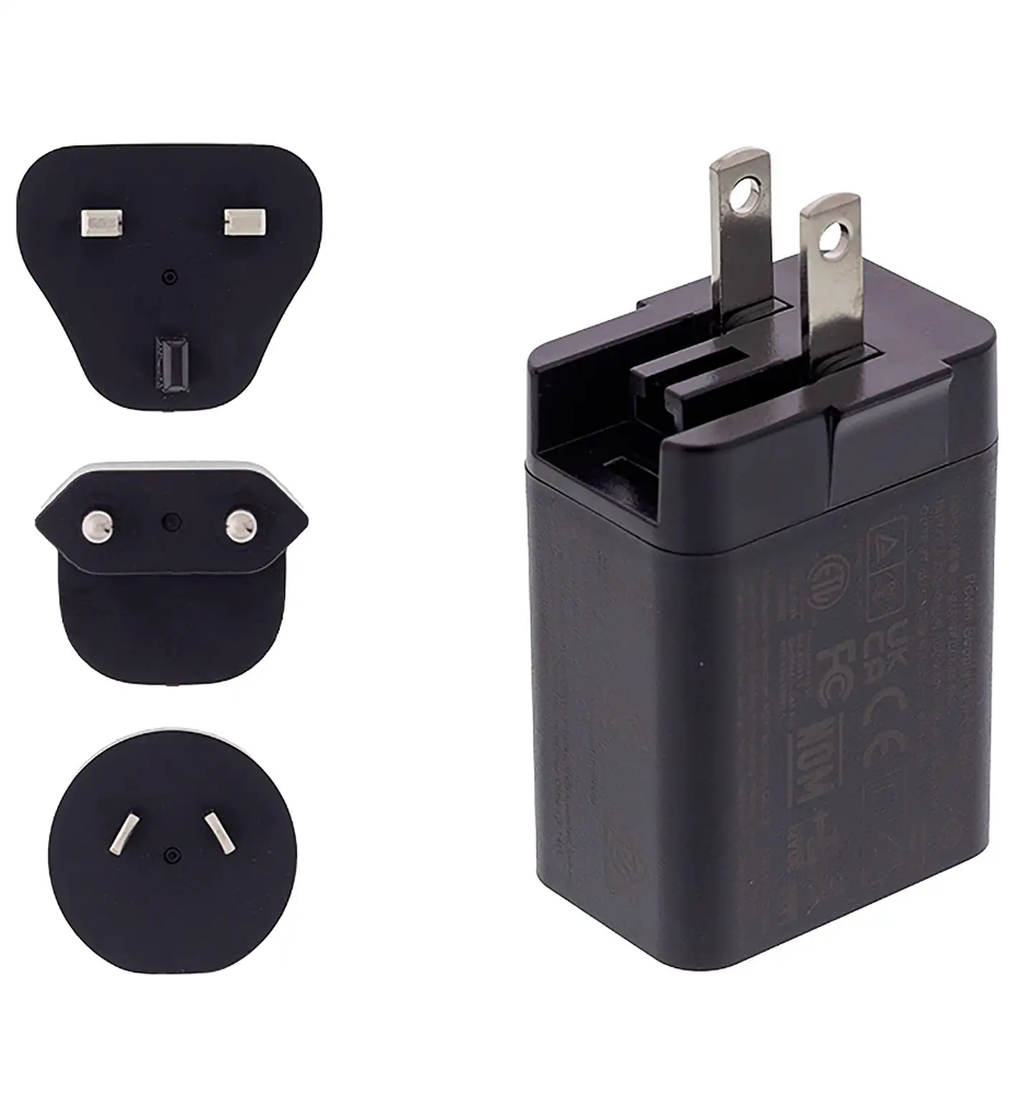 TC S03 Travel Charger