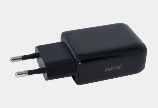 Caricabatterie per videocamera/telefono Pixavi